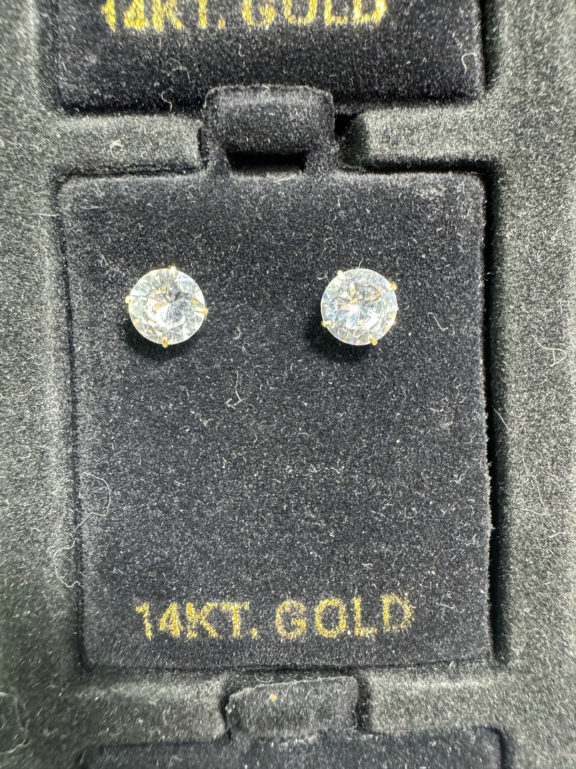14K Round Stud Earring Medium